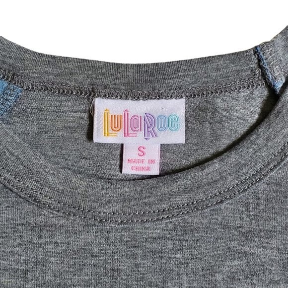 LuLaRoe Randy gray blue raglan sleeve butterfly top sz S - Picture 12 of 12